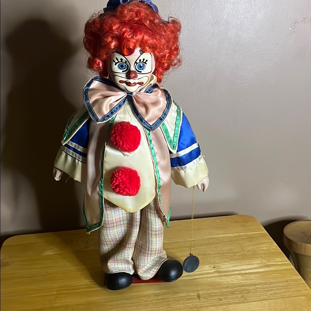 😄Vintage Brinns 1990 porcelain clown painted face